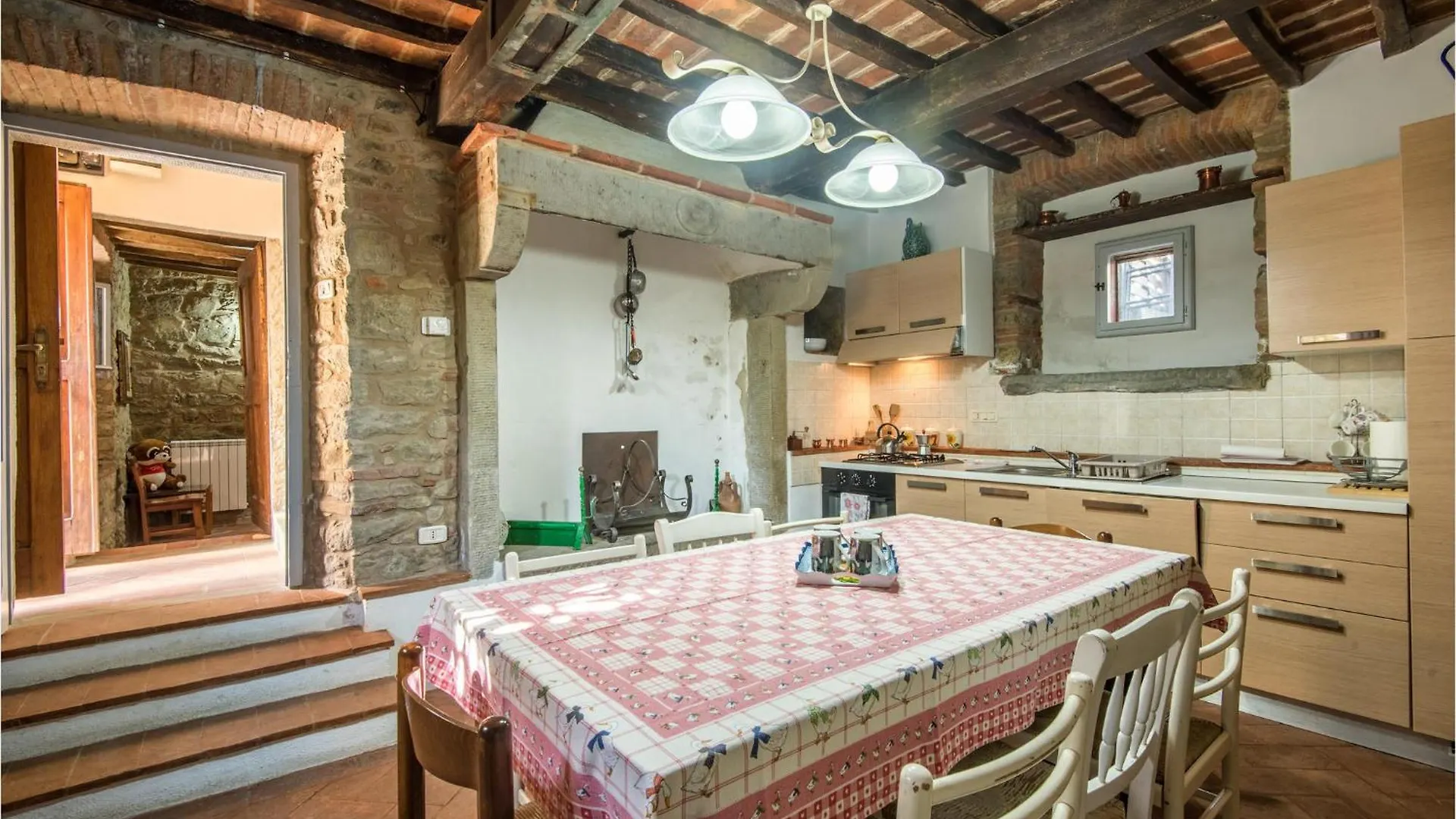 4 Bedroom Amazing Home In カスティリオーン・フィオレンティーノ イタリア